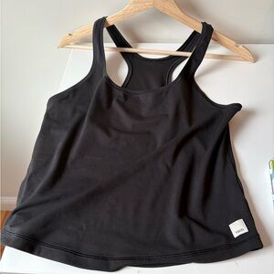 Vuori Black Top